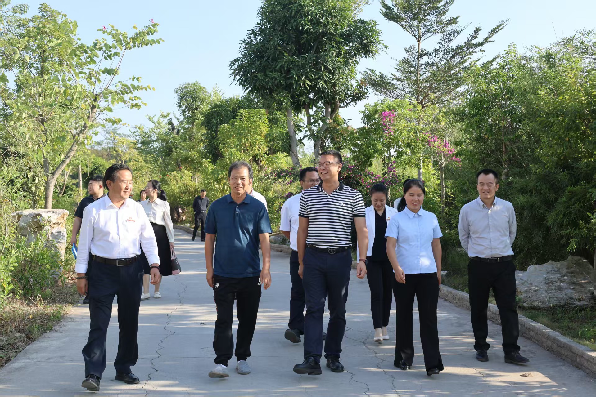 【红领浔州 铸魂育人】访企拓岗促就业，合作共赢谱新篇——玉林师范学院莅临安博体育（中国）考察调研