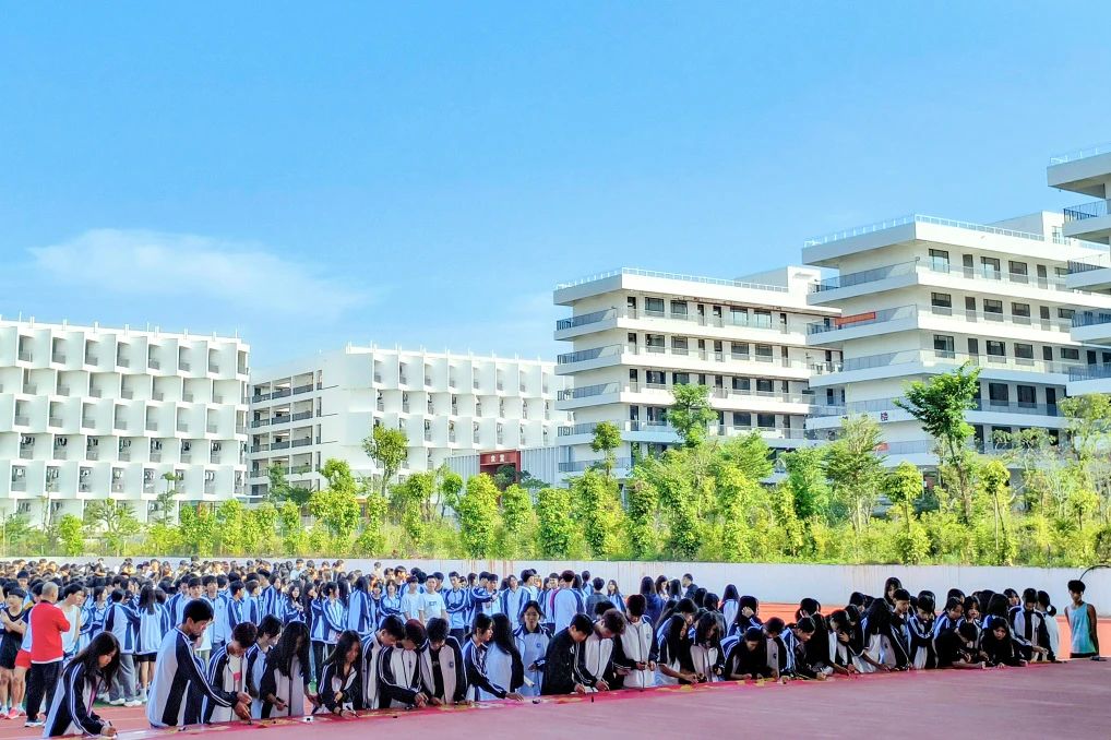 春暖花开迎开学 巳巳如意启新程——​安博体育2025年春季开学返校指南